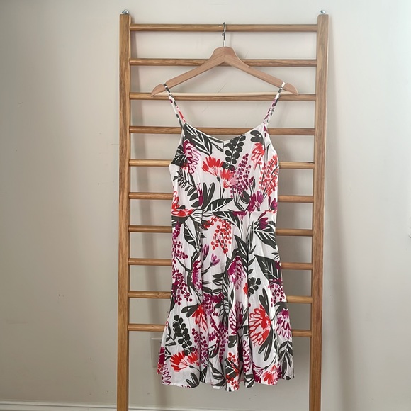 Set of 3 Old Navy Empire Waist Dresses - Picture 2 of 6